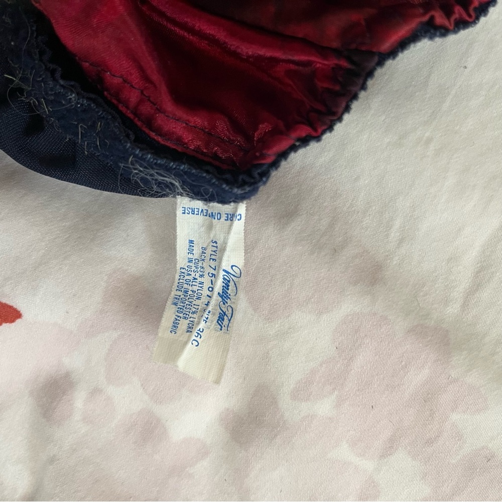 Vintage 90’s Vanity Fair Bra and panty set. Blue /Red satin and lace. Bra- 36C - Picture 5 of 5